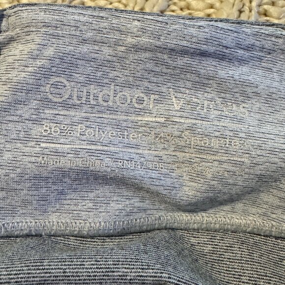Outdoor Voices Warmup cropped Legging In Dove Ash Color woman’s size XL gray whi - Picture 8 of 9